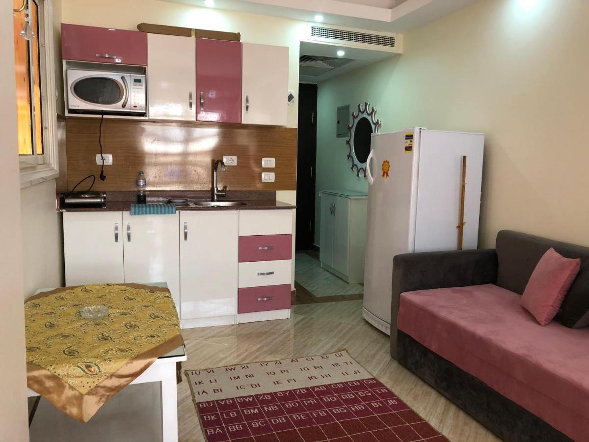 Cecelia Aparthotel Хургада Екстериор снимка